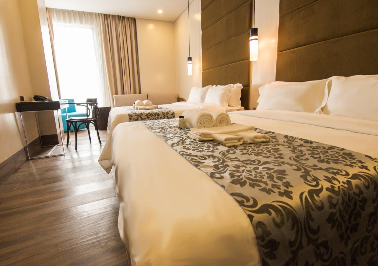 Goldberry Lite Hotel Iloilo City Eksteriør billede