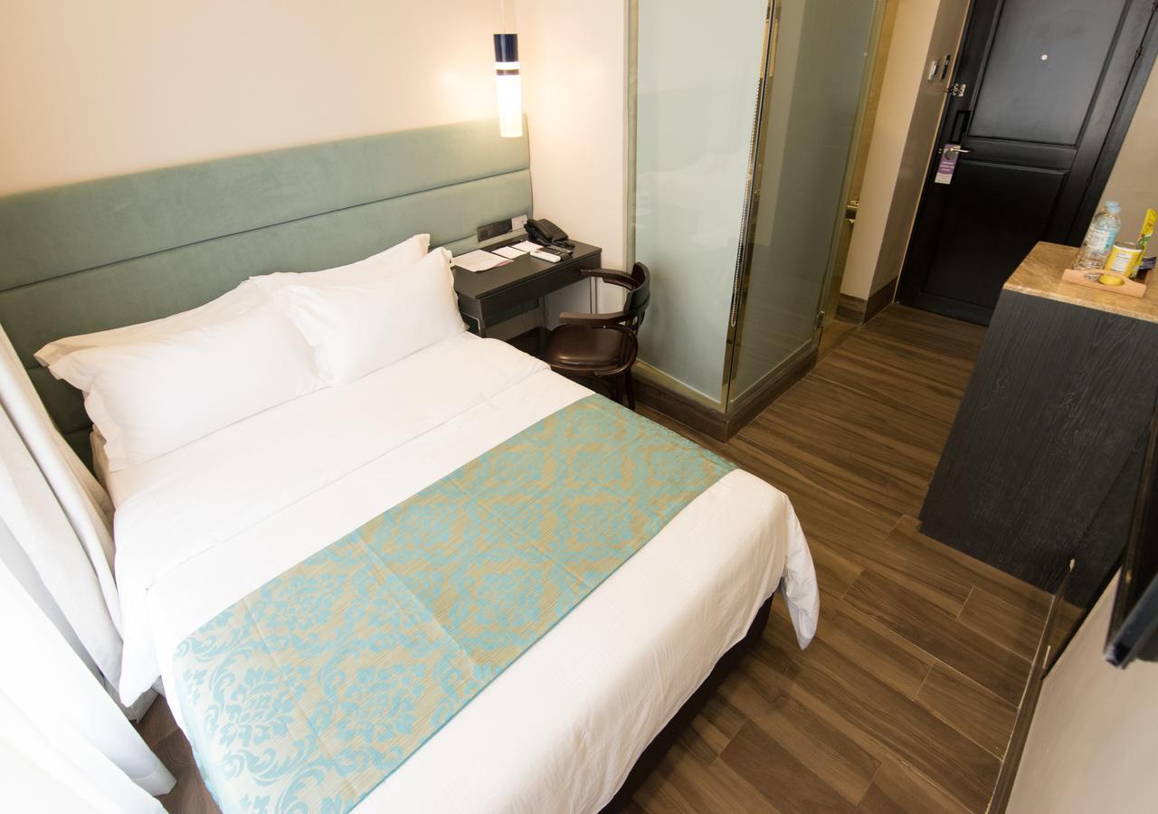 Goldberry Lite Hotel Iloilo City Eksteriør billede