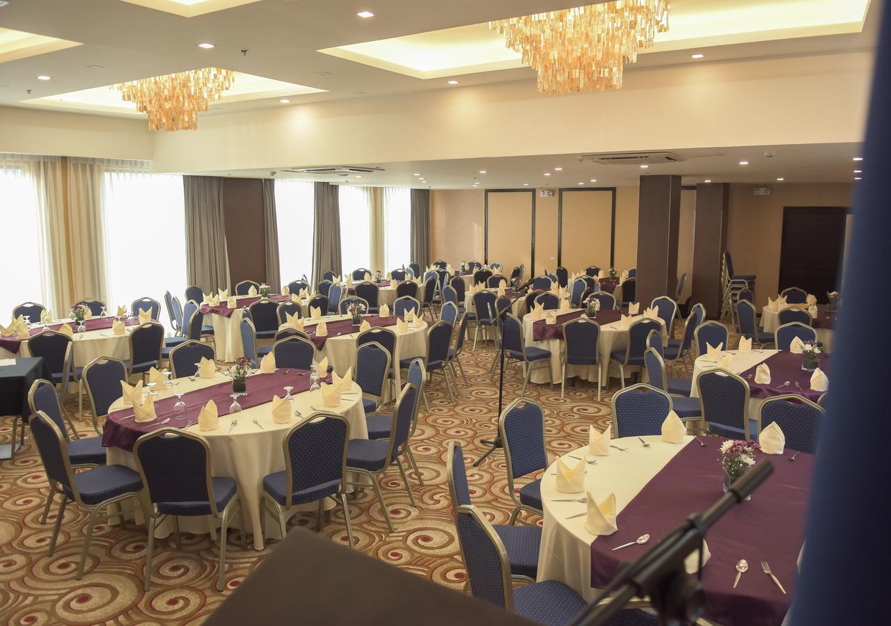 Goldberry Lite Hotel Iloilo City Eksteriør billede