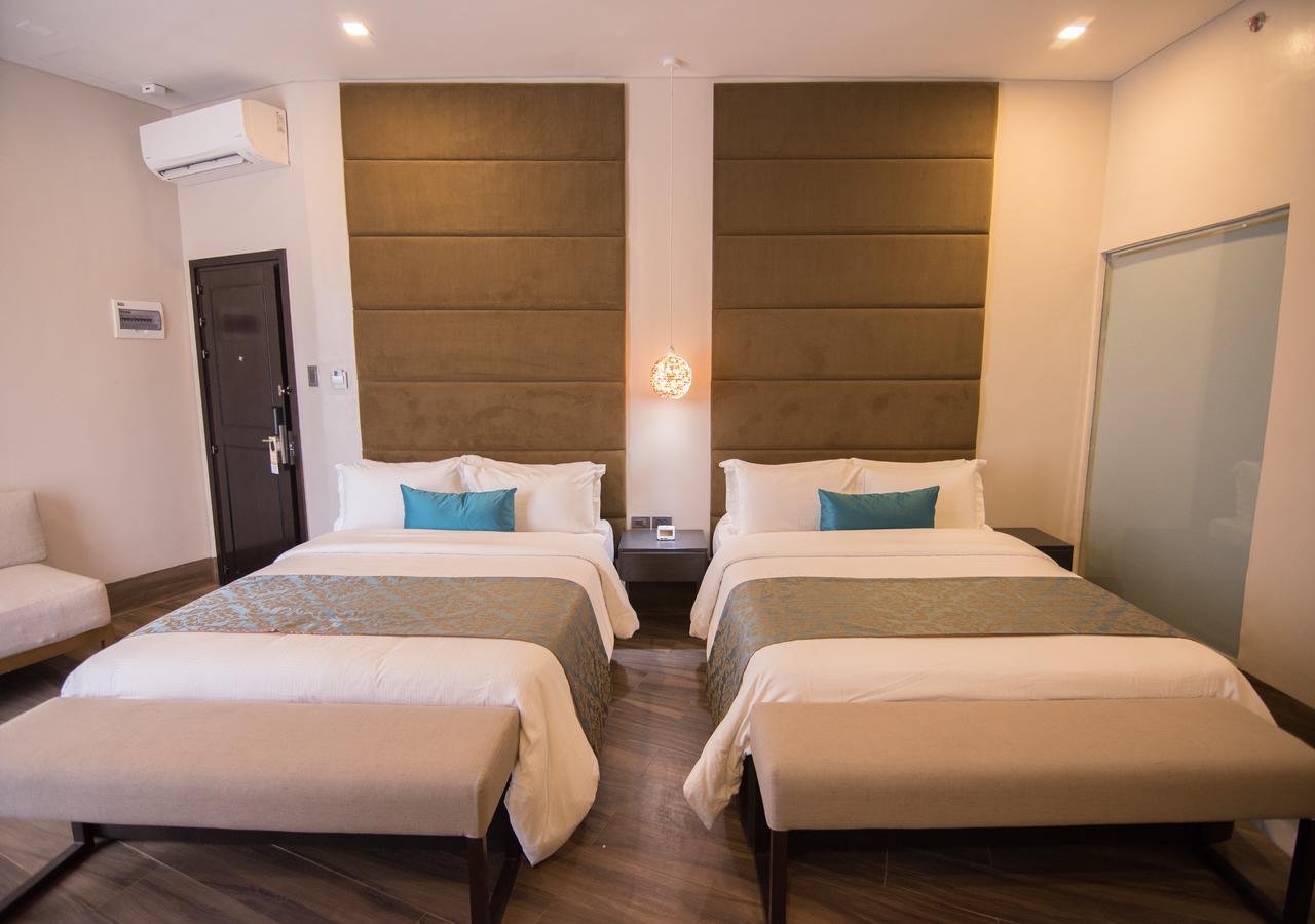 Goldberry Lite Hotel Iloilo City Eksteriør billede